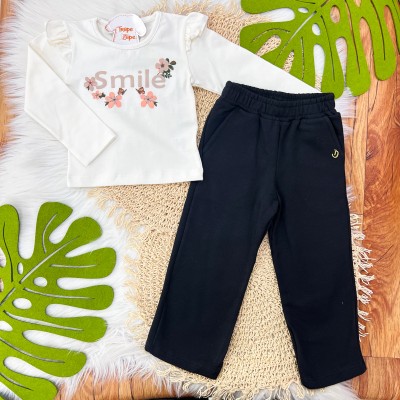 Conj. Blusa Manga Longa Smile e Calça de Moletom- Off White e Preto